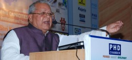 Karaj Mishra adressing in PHD Chamber Innovation Summit 2014
